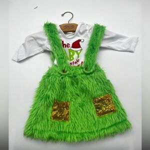 NWOT Baby Grinch outfit